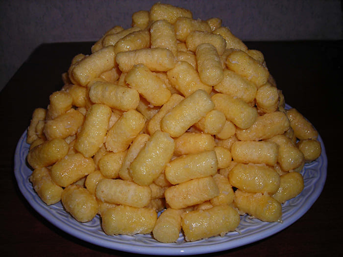 Сладость из кукурузных палочек