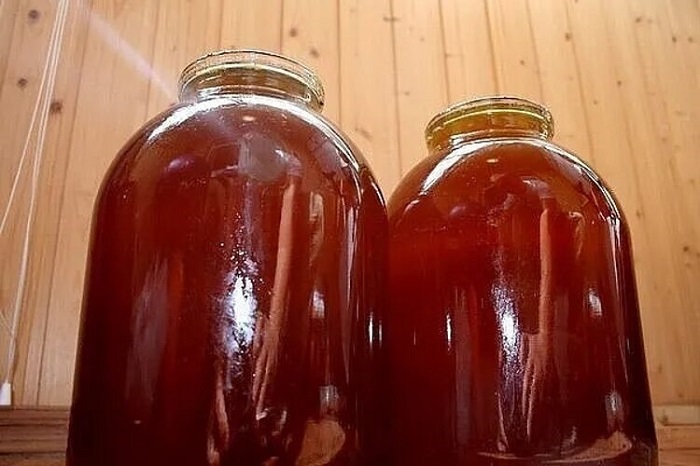 Мед темного цвета